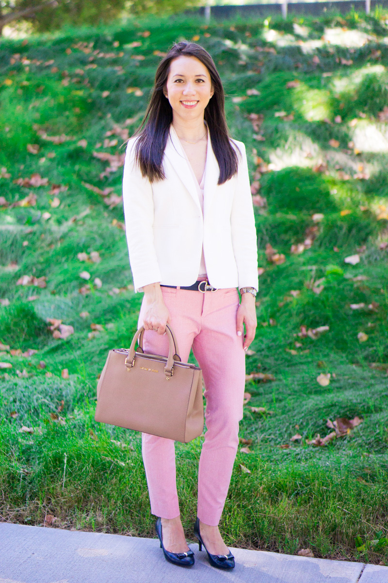 25 Simple Rules For Wearing Your Summer Clothes in the Fall  Spring  outfits casual, Light pink pants, Fall transition outfits