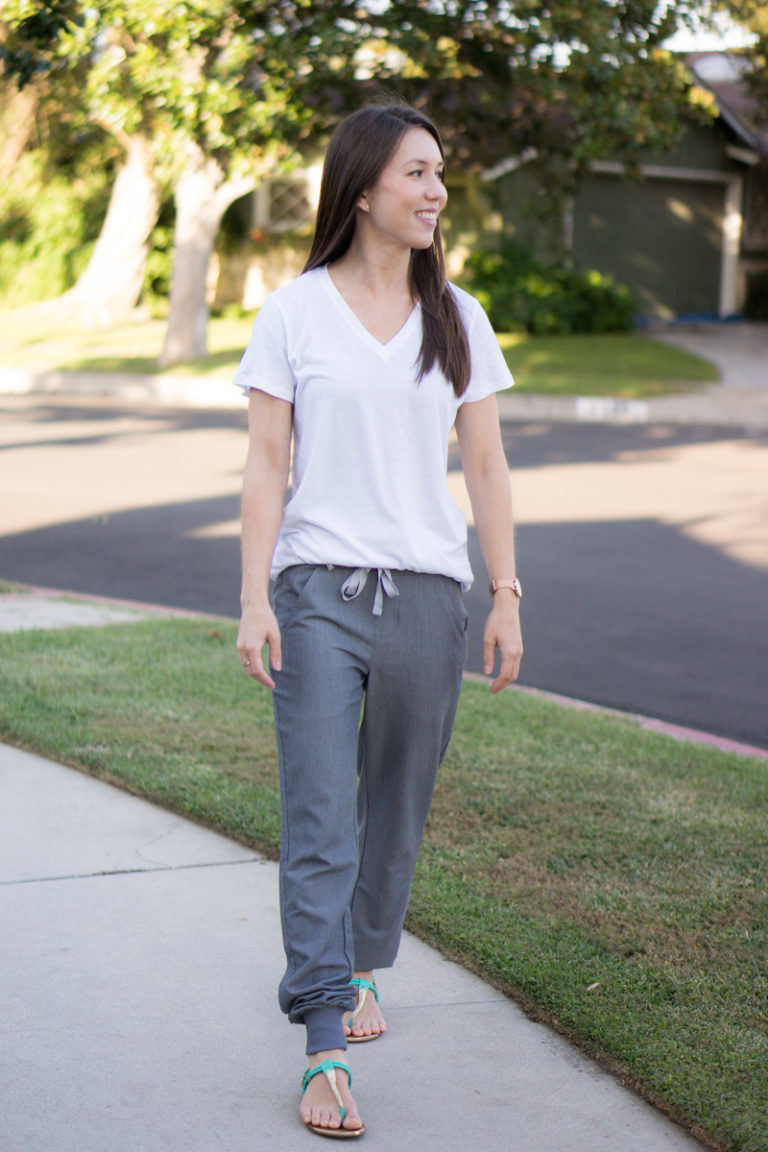 Best Jogger Pants & Mandarin-Collar Top - Petite Style Script