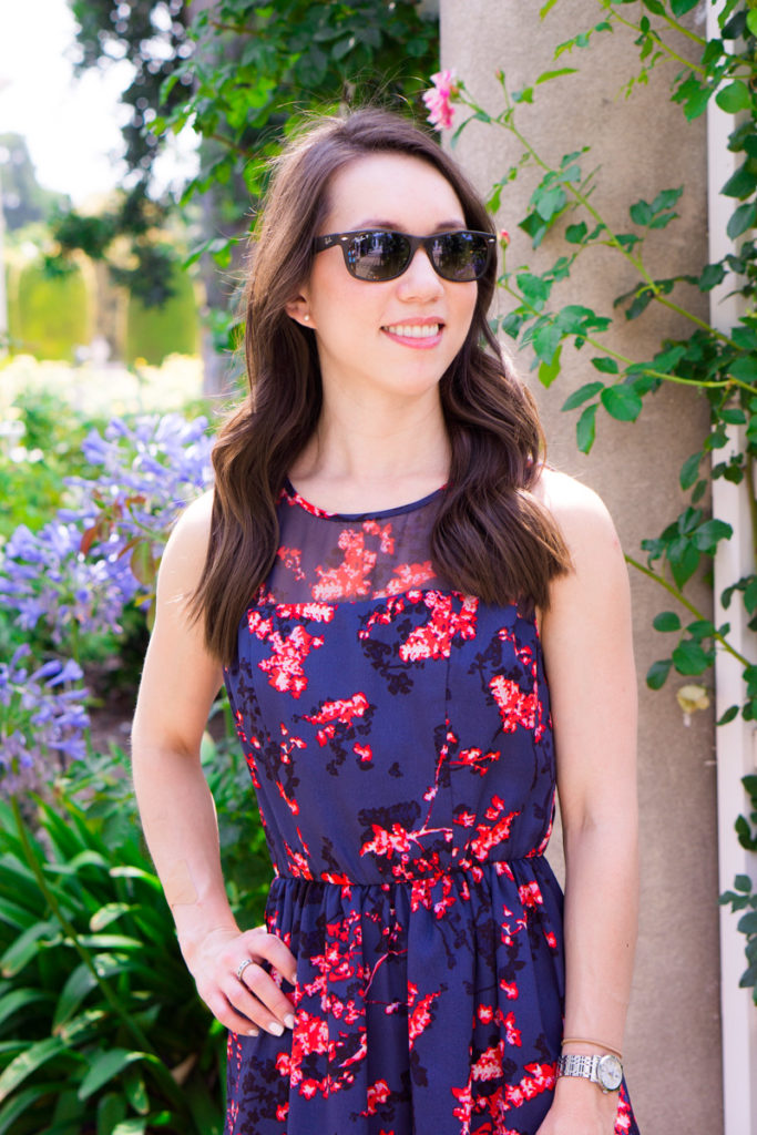 4 Go-To Summer Outfit Formulas - Petite Style Script